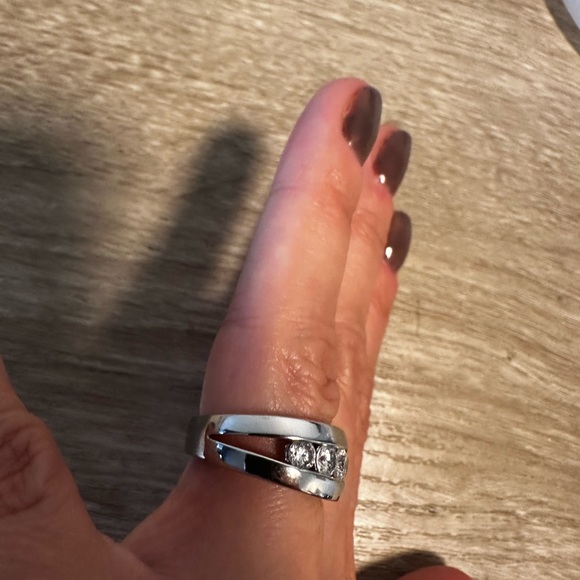 NWOT CHUNKY RHODIUM 5 STONE RING - SIZE 6 - Picture 5 of 7